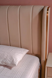 Aro Imperia Bed