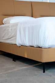 Aro Eterna Bed
